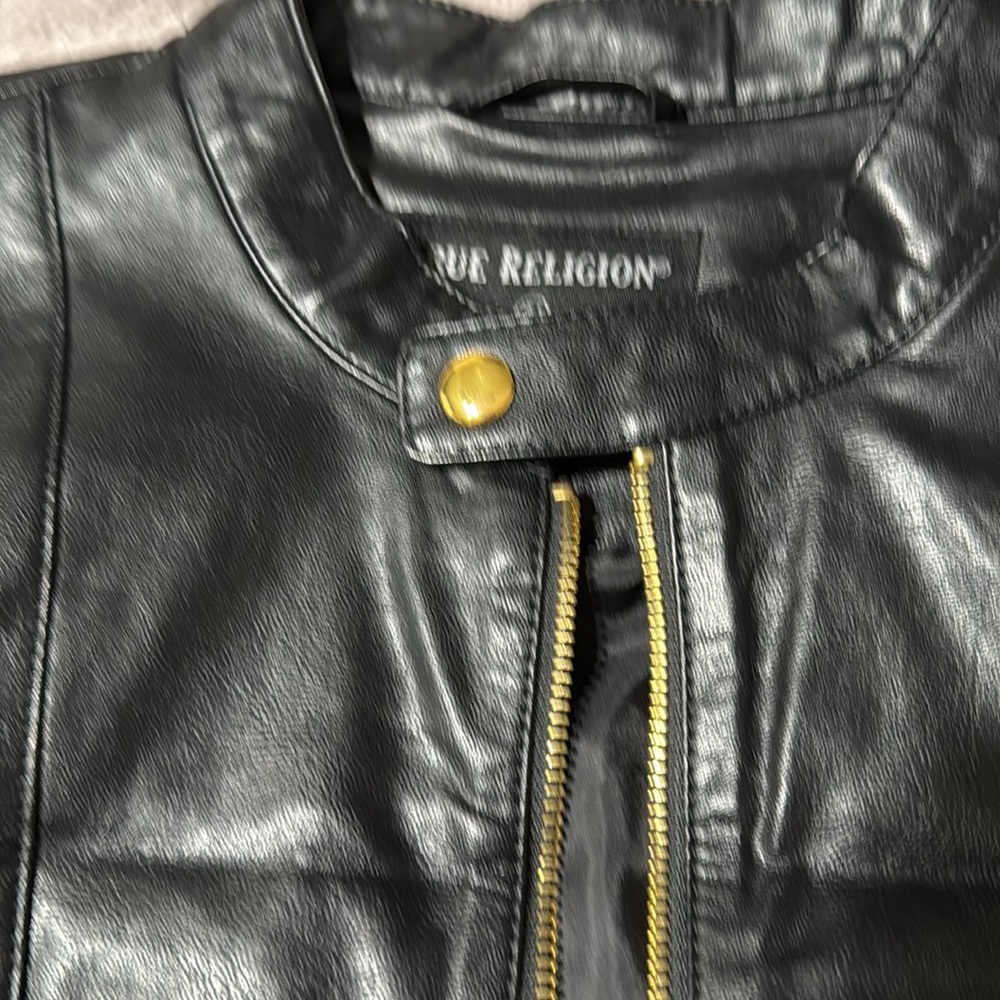Jacket - Picture 2 of 12